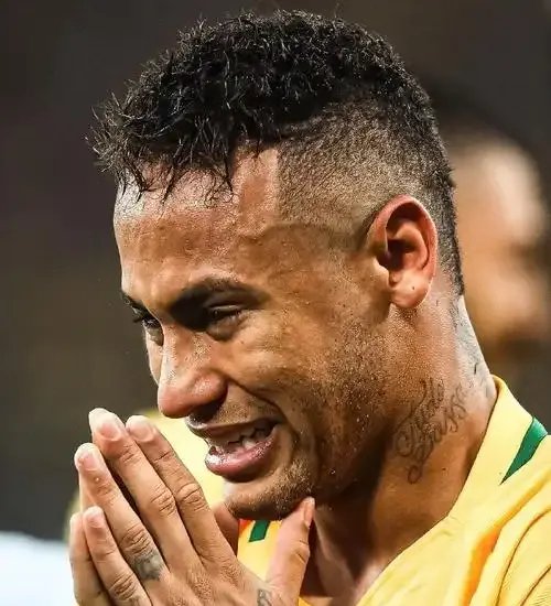 南宫- 内马尔落选 