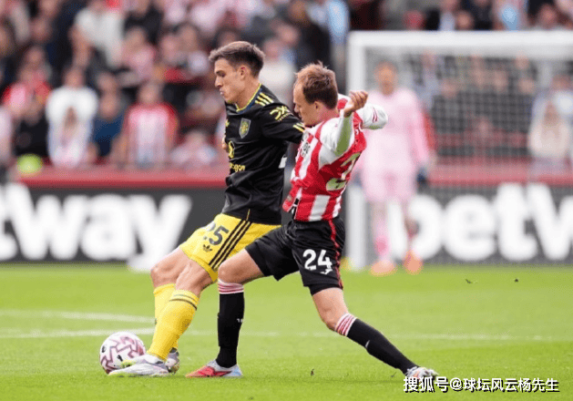 NG28-包含Ming爆冷击败曼联，突破纪录引爆全场！的词条